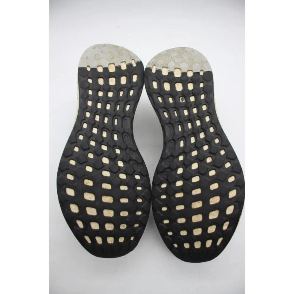 Adidas Pureboost  Go Men's Size 10 Black White Running Sneakers Shoes B37803 - Picture 7 of 9